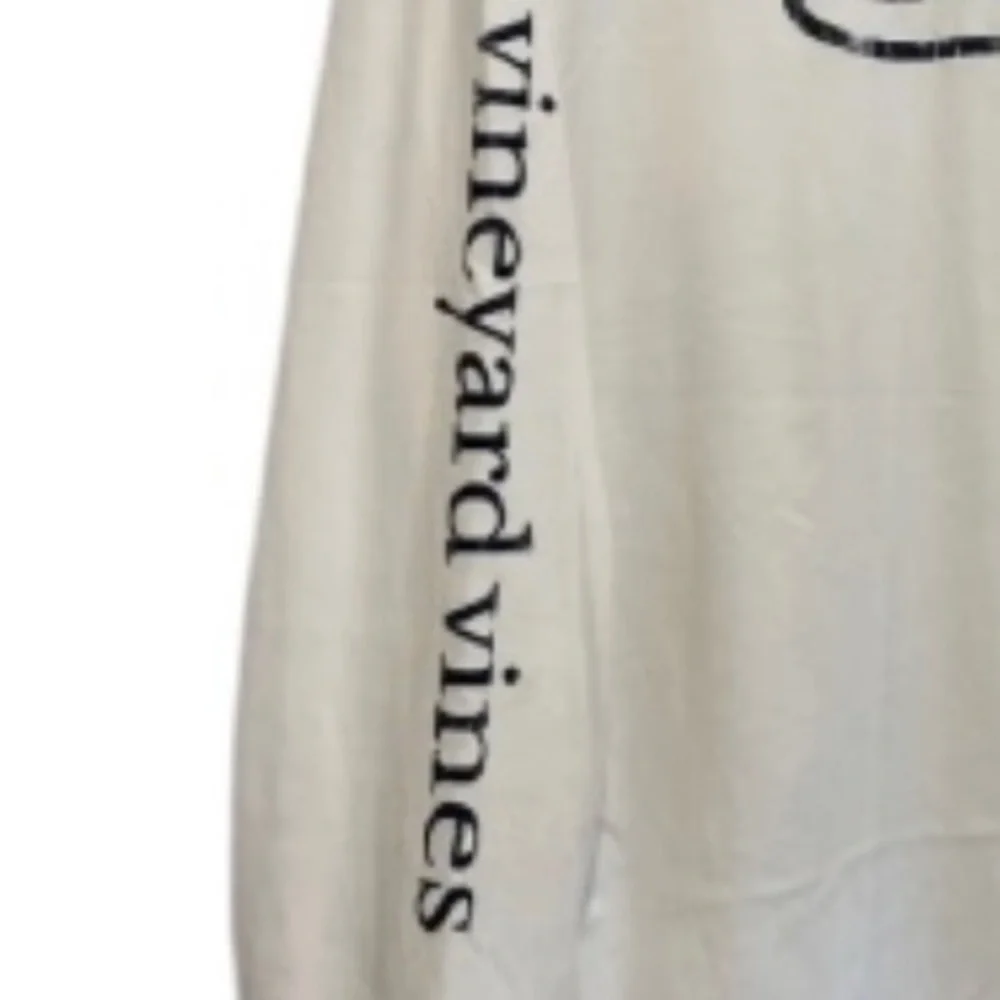 VINEYARD VINES Vintage Whale Long-Sleeve Pocket Tee - Picture 6 of 10